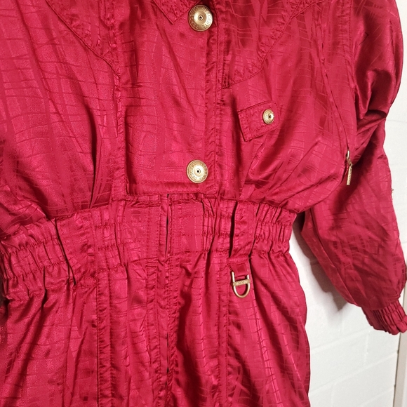 SOLD ⛷️🥽 Descent ski snow jumpsuit! - Picture 4 of 11